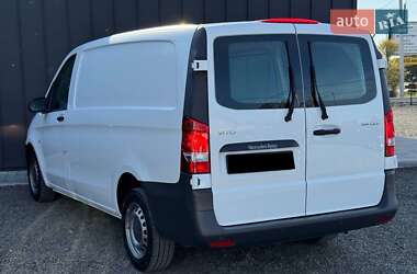 Грузовой фургон Mercedes-Benz Vito 2020 в 
