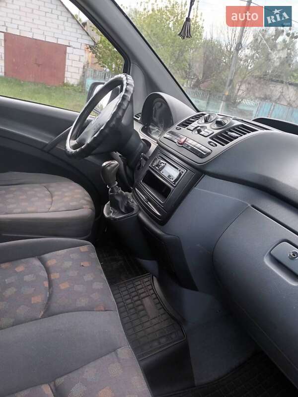 Минивэн Mercedes-Benz Vito 2010 в Гостомеле