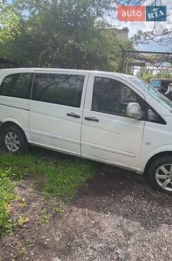 Вантажний фургон Mercedes-Benz Vito 2003 в 