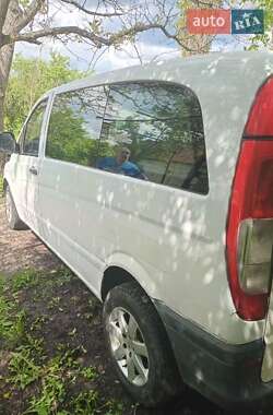 Вантажний фургон Mercedes-Benz Vito 2003 в 