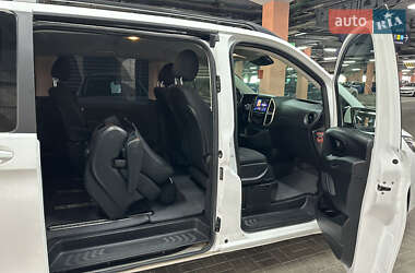 Минивэн Mercedes-Benz Vito 2019 в 