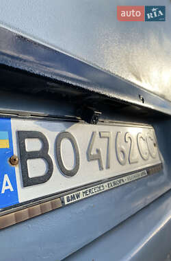 Минивэн Mercedes-Benz Vito 2000 в 
