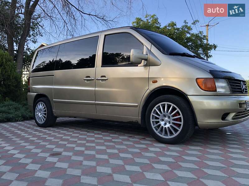 Минивэн Mercedes-Benz Vito 2000 в Теплодаре