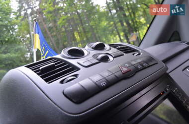 Минивэн Mercedes-Benz Vito 2012 в 