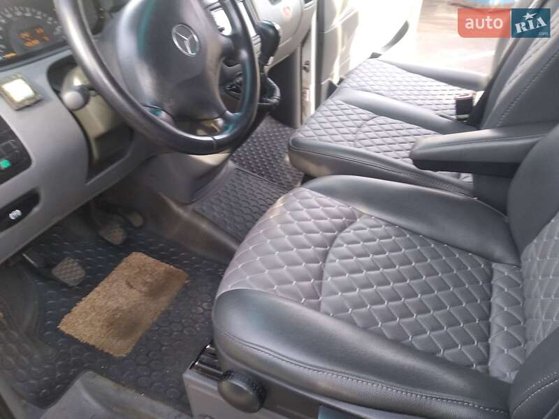 Минивэн Mercedes-Benz Vito 2006 в Киеве фото 10 Минивэн Mercedes-Benz Vito 2006 в Киеве