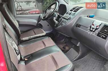 Минивэн Mercedes-Benz Vito 2002 в 