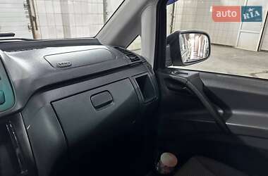 Мінівен Mercedes-Benz Vito 2011 в 