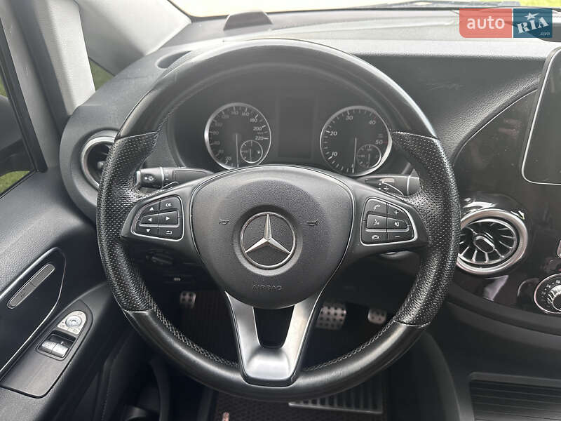 Минивэн Mercedes-Benz Vito 2017 в Черновцах
