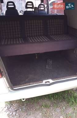 Вантажний фургон Mercedes-Benz Vito 2002 в 
