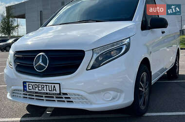 Грузовой фургон Mercedes-Benz Vito 2021 в 