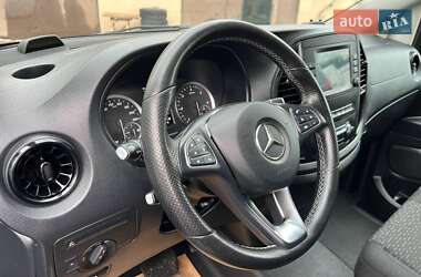 Грузовой фургон Mercedes-Benz Vito 2021 в 