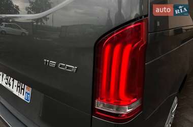 Грузовой фургон Mercedes-Benz Vito 2021 в 
