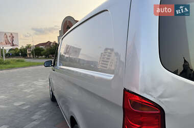 Грузовой фургон Mercedes-Benz Vito 2020 в 