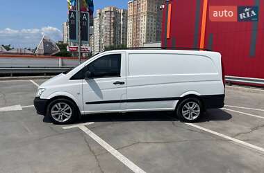 Вантажний фургон Mercedes-Benz Vito 2011 в 