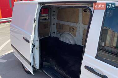 Вантажний фургон Mercedes-Benz Vito 2011 в 