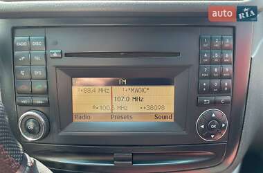 Вантажний фургон Mercedes-Benz Vito 2011 в 