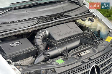 Минивэн Mercedes-Benz Vito 2004 в 