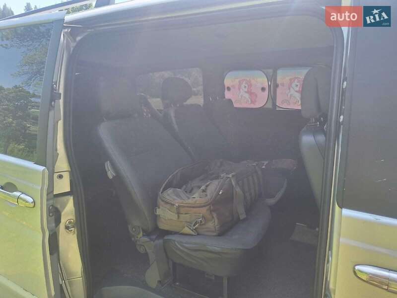 Минивэн Mercedes-Benz Vito 2008 в Верховине фото 8 Минивэн Mercedes-Benz Vito 2008 в Верховине
