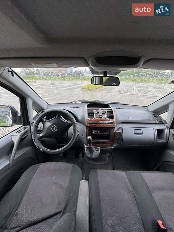 Минивэн Mercedes-Benz Vito 2006 в Ровно