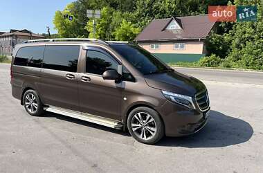 Минивэн Mercedes-Benz Vito 2016 в Киеве