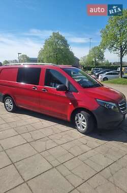 Мінівен Mercedes-Benz Vito 2019 в 