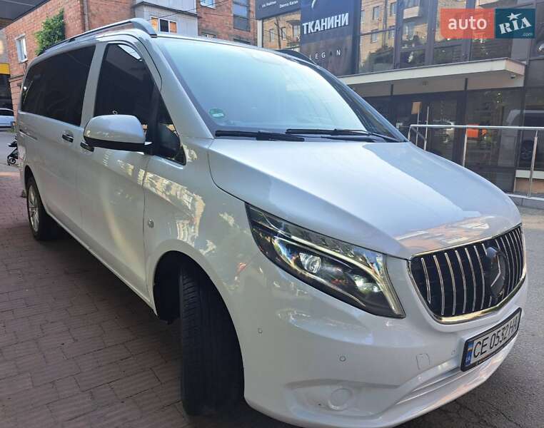 Минивэн Mercedes-Benz Vito 2020 в 