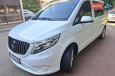 Минивэн Mercedes-Benz Vito 2020 в 