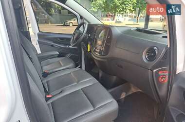 Минивэн Mercedes-Benz Vito 2020 в 