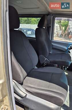 Минивэн Mercedes-Benz Vito 2003 в 