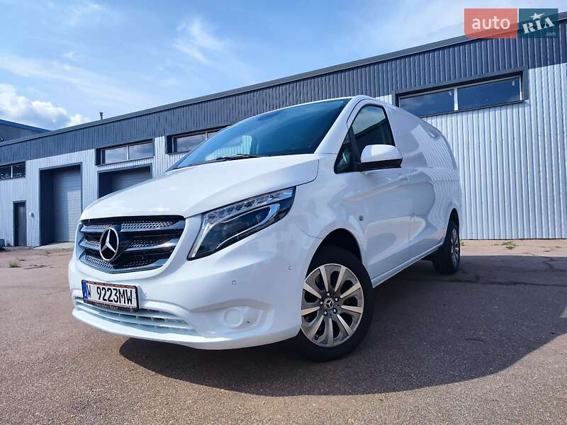 Mercedes-Benz Vito 2023