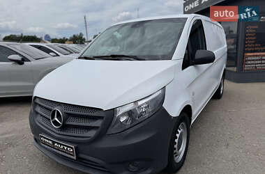 Вантажний фургон Mercedes-Benz Vito 2015 в Києві