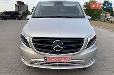 Грузовой фургон Mercedes-Benz Vito 2021 в 