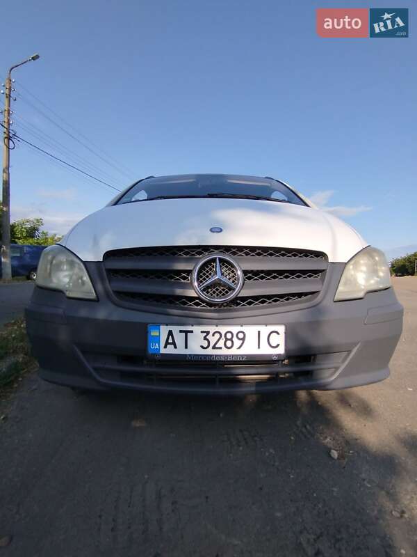 Минивэн Mercedes-Benz Vito 2010 в Калуше