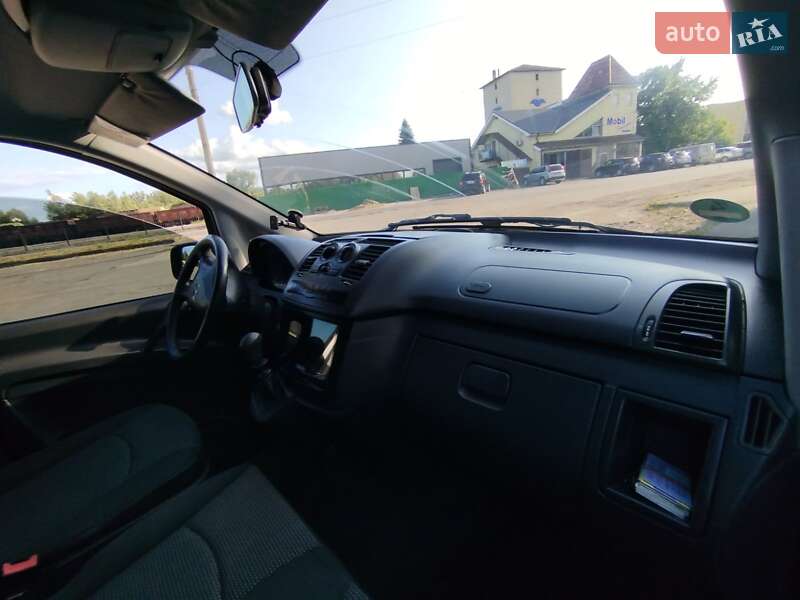Минивэн Mercedes-Benz Vito 2010 в Калуше