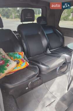 Минивэн Mercedes-Benz Vito 2004 в 