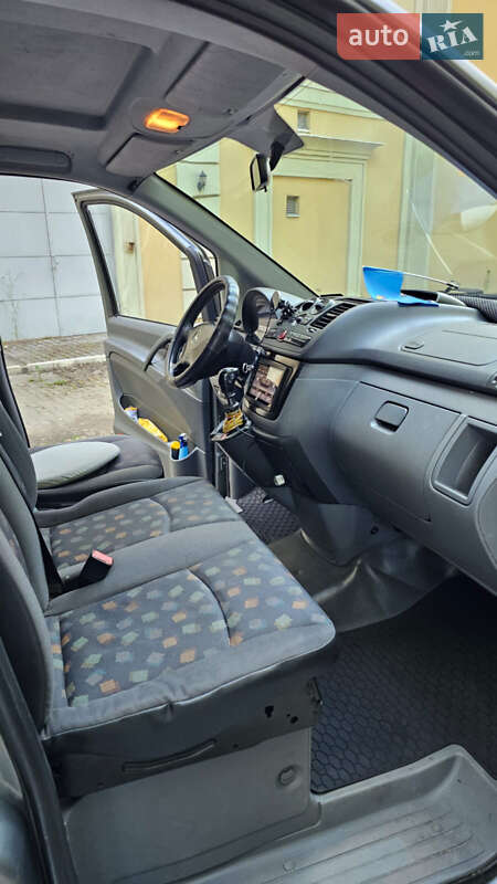 Минивэн Mercedes-Benz Vito 2006 в Одессе