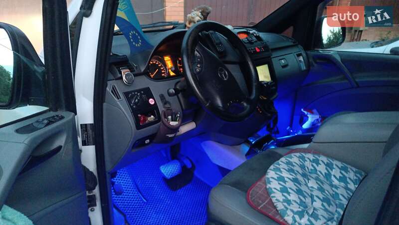 Мінівен Mercedes-Benz Vito 2006 в Сумах