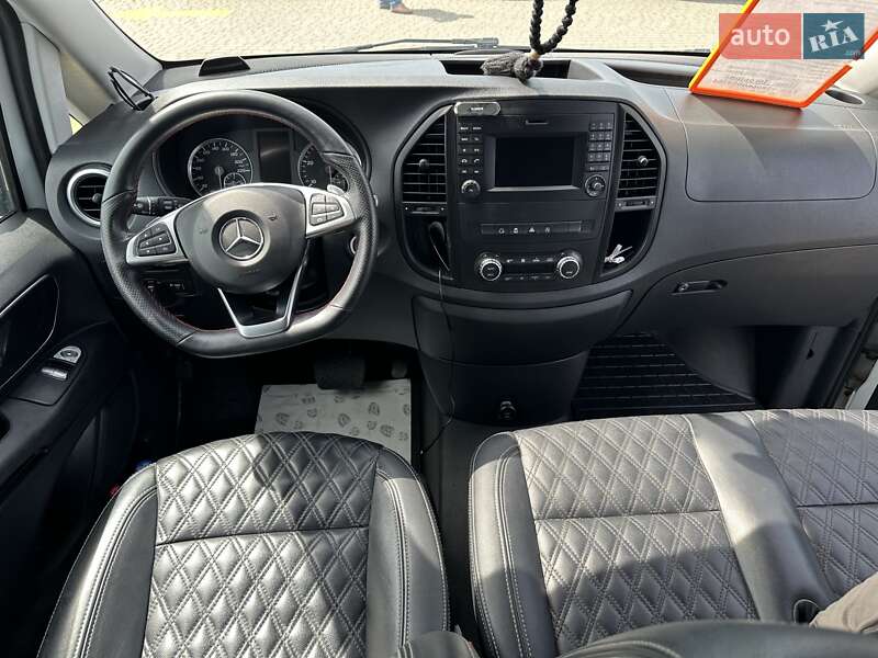 Минивэн Mercedes-Benz Vito 2016 в Черновцах