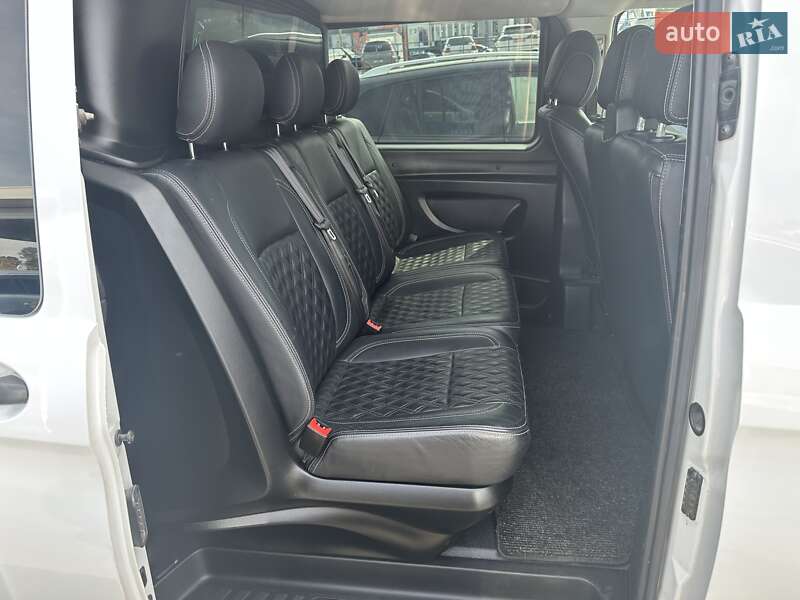 Минивэн Mercedes-Benz Vito 2016 в Черновцах
