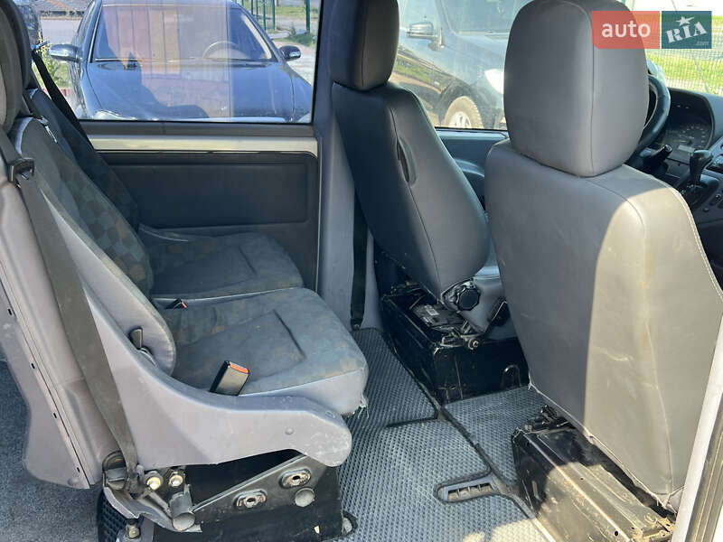Мінівен Mercedes-Benz Vito 2001 в Києві