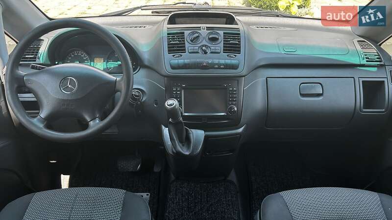 Грузовой фургон Mercedes-Benz Vito 2013 в Черновцах
