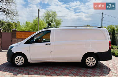 Вантажний фургон Mercedes-Benz Vito 2020 в Житомирі
