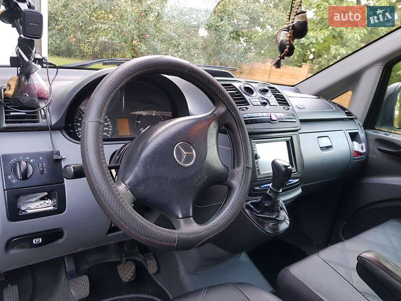 Минивэн Mercedes-Benz Vito 2006 в Хусте