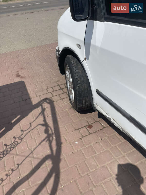 Микроавтобус Mercedes-Benz Vito 2002 в Березовке