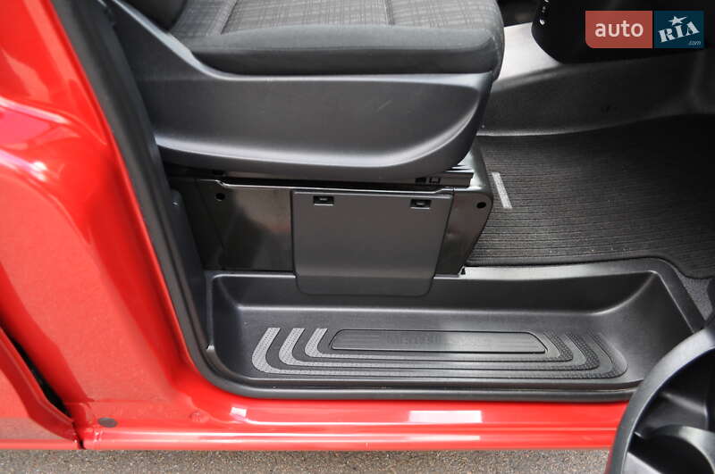 Грузовой фургон Mercedes-Benz Vito 2018 в Киеве