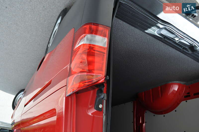 Грузовой фургон Mercedes-Benz Vito 2018 в Киеве