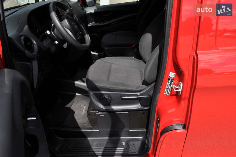 Грузовой фургон Mercedes-Benz Vito 2018 в Киеве