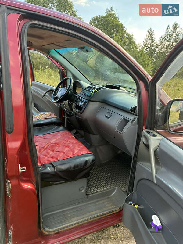 Минивэн Mercedes-Benz Vito 2005 в Рожнятове