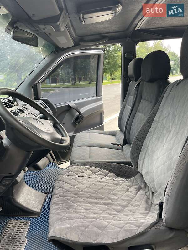 Мінівен Mercedes-Benz Vito 2000 в Бучі