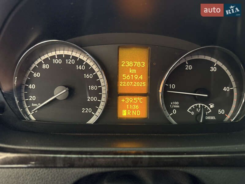 Минивэн Mercedes-Benz Vito 2014 в Киеве